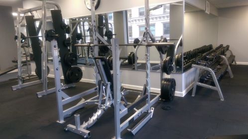 405 Wabash Ave, Chicago IL  60605-1208 exterior