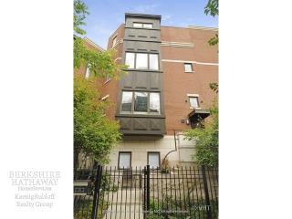 470 Superior St, Chicago IL  60644-1325 exterior