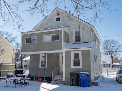 123 Savoy Ave, Springfield MA 01104-2072 exterior