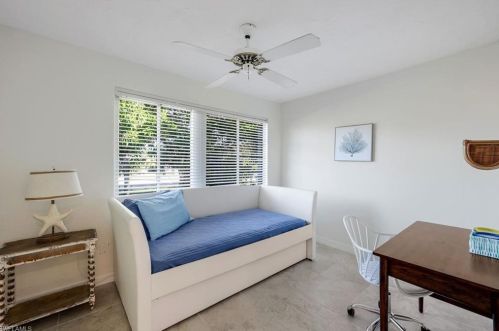 724 102 Ave, Naples FL 34108-3214 exterior