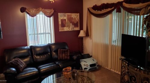 2028 Horton Ave, Grand Rapids MI 49507-3036 exterior