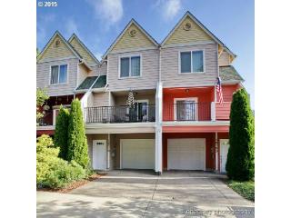 14719 Couch St, Portland, OR 97230-4861