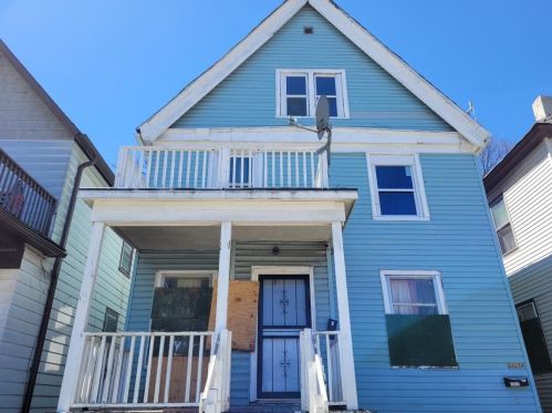 2627 35th St, Milwaukee WI  53210-2520 exterior