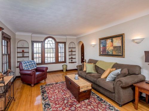 1396 Hartford Ave, Saint Paul MN 55116-1649 exterior