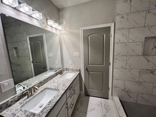 4221 Cardinal Dr, Dallas TX 75216-5819 exterior