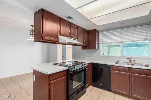 20217 21 Ln, Phoenix AZ 85027-5105 exterior