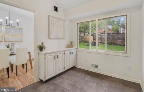 913 Caddington Ave, Silver Spring MD 20901-1048 exterior