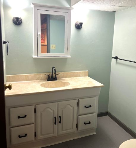 6053 21st St, Milwaukee WI  53221-5052 exterior