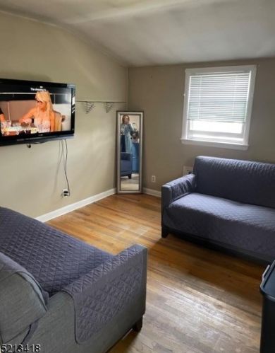 414 Sycamore Ave, Scotch Plains NJ  07076-1712 exterior