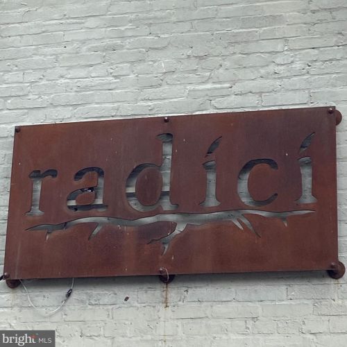 802 A St, Washington DC  20003-1340 exterior