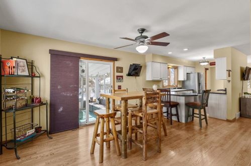 1605 Tarragon Dr, Madison WI  53716-1858 exterior