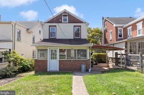 1115 St, Pottstown PA 19464-5865 exterior