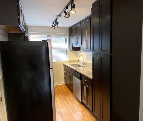 2901 Summerdale Ave, Chicago IL 60625-4046 exterior