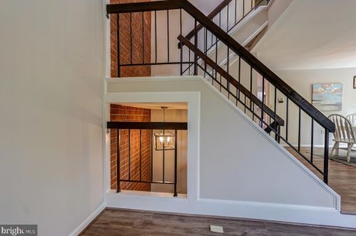 717 Twin Holly Ln, Silver Spring MD 20910-4665 exterior