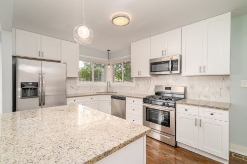 12510 Loomis St, Chicago IL  60827-6103 exterior