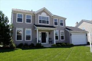 6325 Longford Dr, Volo, IL 60050-8067