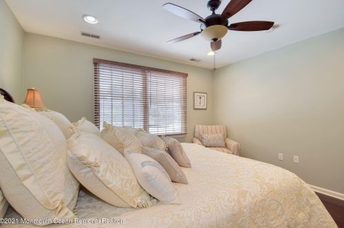 423 Peter Forman Dr, East Freehold NJ 07728-9346 exterior