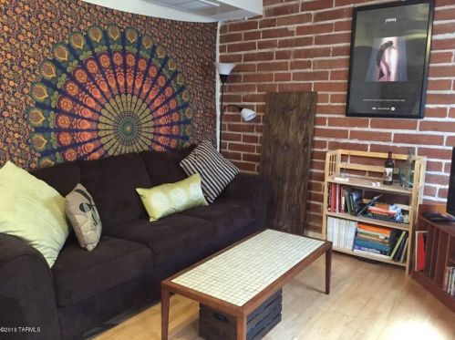 506 1st St, Tucson AZ  85705-7818 exterior