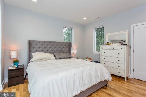 1500 26 St, Philadelphia PA 19121-4602 exterior