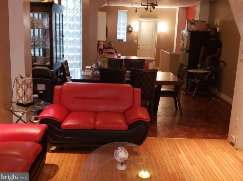 5411 11 St, Philadelphia PA 19123-1920 exterior