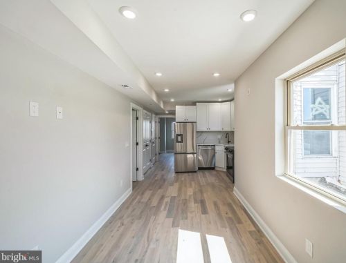 1702 22nd St, Philadelphia PA 19140-3831 exterior