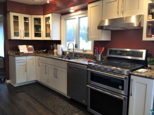 240 15th Ave, Ely MN 55731-1854 exterior