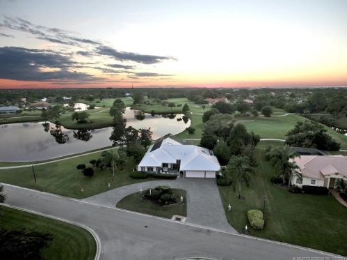 2985 Conifer Dr, Fort Pierce, FL 34951-2938