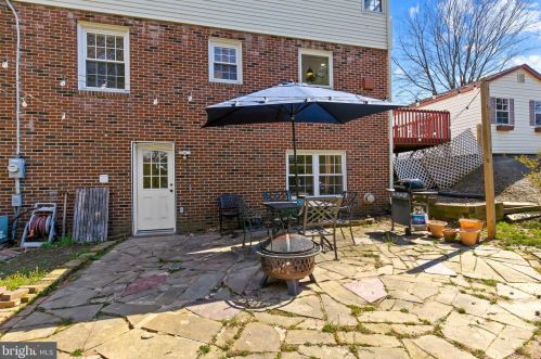 251 Primrose Ave, Lancaster PA  17601-3820 exterior