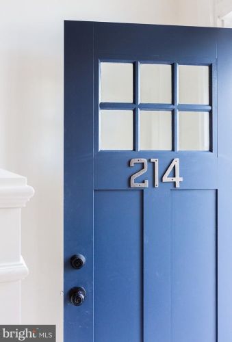 214 James St, Lancaster PA 17603-2839 exterior