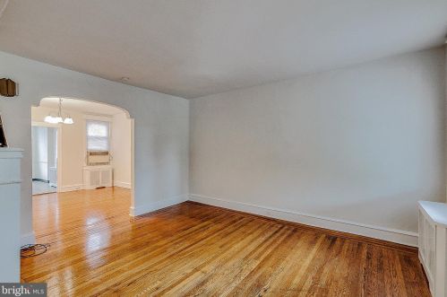 6465 Ditman St, Philadelphia PA 19135-2705 exterior