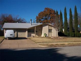 3809 Olympia St, Irving TX  75062-7234 exterior