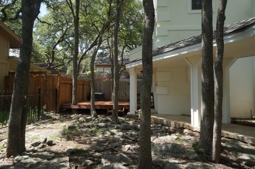8106 Forest Mesa Dr, Austin TX  78759-8714 exterior