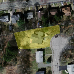 80 Arlo Rd, Newton MA 02464-1001 aerial view