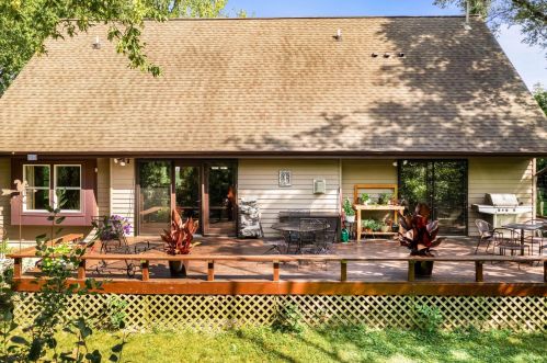 9372 Clovernook St, Milwaukee WI 53224-5211 exterior