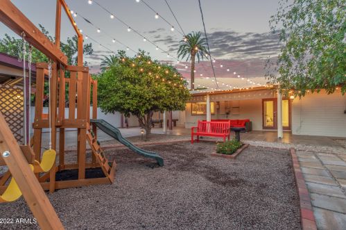 2214 7th Ave, Phoenix AZ 85007-1503 exterior