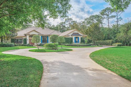 7880 Saddlebrook Dr, Fort Pierce, FL 34986-3110