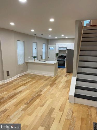 7112 Keystone St, Philadelphia PA  19135-1405 exterior