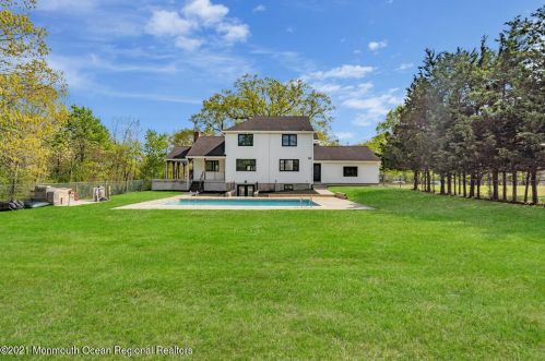 1120 Farmingdale Rd, Jackson Twp NJ  08527-1380 exterior