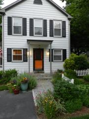 8326 2nd Ave, Vienna, VA 22182-5147