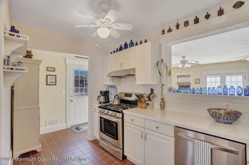 609 Ave, Belmar NJ 07719-2710 exterior