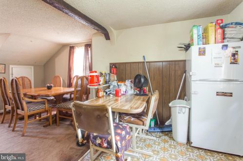 540 Riv Dr, Camden NJ 08110-2918 exterior