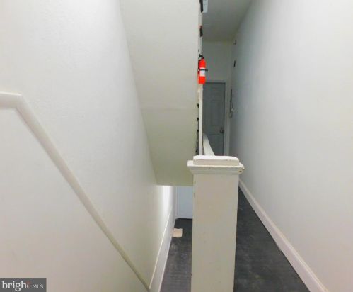 1904 2nd St, Philadelphia PA 19122-1939 exterior