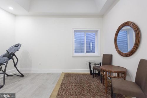 1026 Leithgow St, Philadelphia PA 19123-1421 exterior