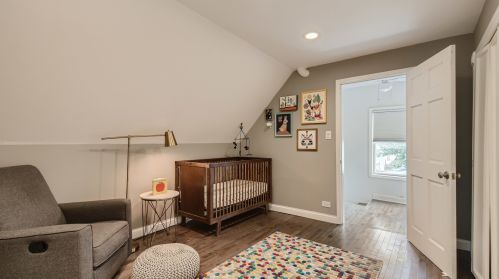 4209 Bernard St, Chicago IL 60618-1103 exterior