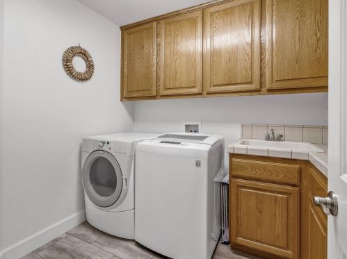 2593 Aberdeen Ln, Folsom CA  95762-5656 exterior