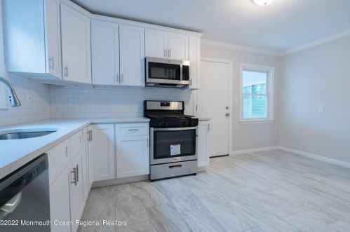 127 Berkeley Ter, Plainfield NJ 07062-1502 exterior