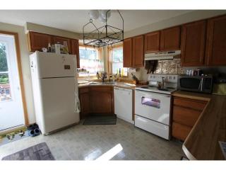732 9th Ave, Hopkins, MN 55343-7746