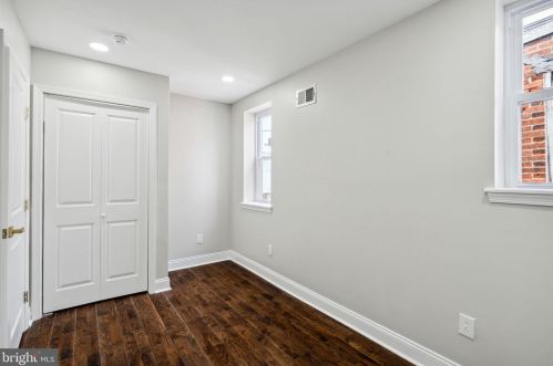 716 56th St, Philadelphia PA  19143-2508 exterior