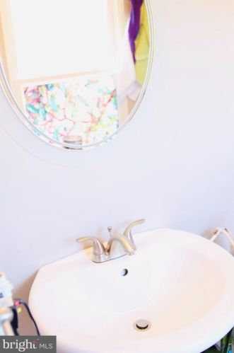 15001 Dinsdale Dr, Silver Spring MD exterior