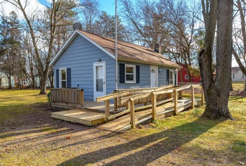 8105 Edmonds St, Kalamazoo, MI 49024-5405